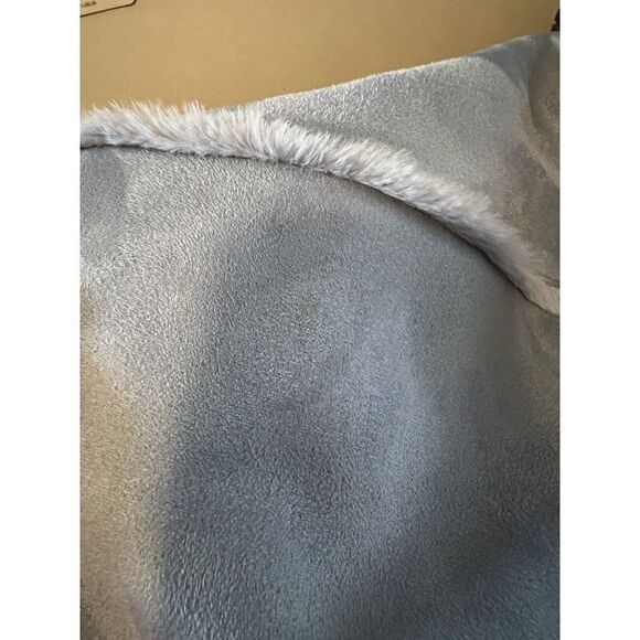 Badgley Mischka Womans Payton Jacket Coat Size S Dusty Blue Faux shearling Defec - Picture 6 of 6